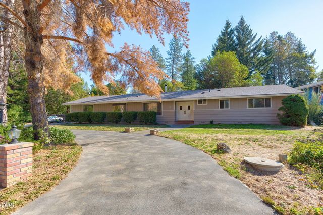 151 Verna Lane, Grants Pass, OR 97527