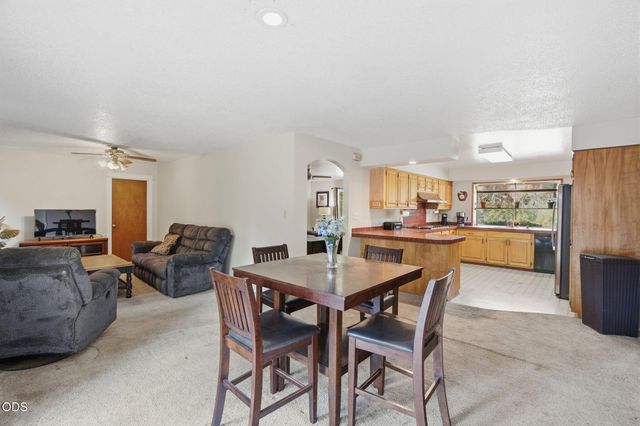 151 Verna Lane, Grants Pass, OR 97527