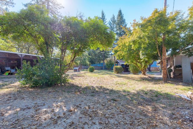151 Verna Lane, Grants Pass, OR 97527