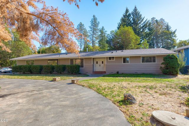 151 Verna Lane, Grants Pass, OR 97527