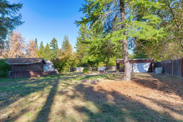 151 Verna Lane, Grants Pass, OR 97527
