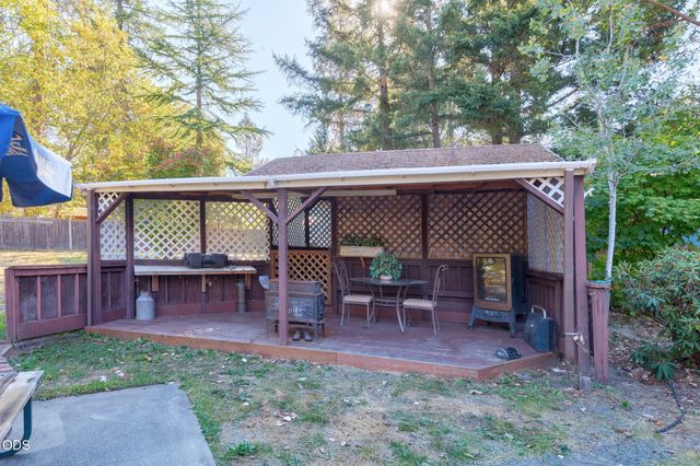151 Verna Lane, Grants Pass, OR 97527