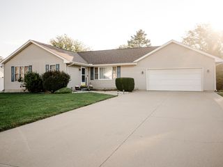 3125 Carrie Street, Peru, IL 61354