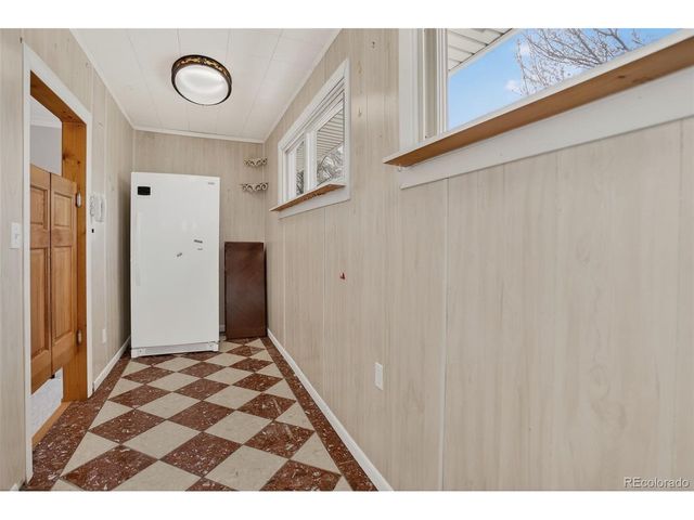 6106 S Valleyview St, Littleton, CO 80120