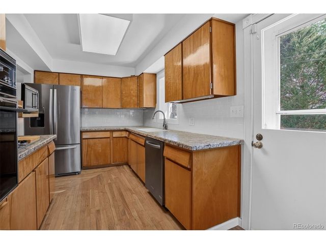 6106 S Valleyview St, Littleton, CO 80120