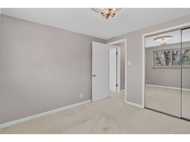 6106 S Valleyview St, Littleton, CO 80120