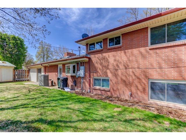 6106 S Valleyview St, Littleton, CO 80120