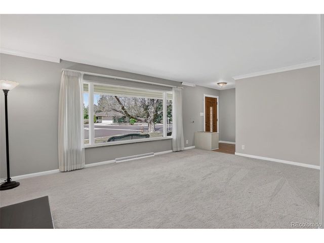 6106 S Valleyview St, Littleton, CO 80120