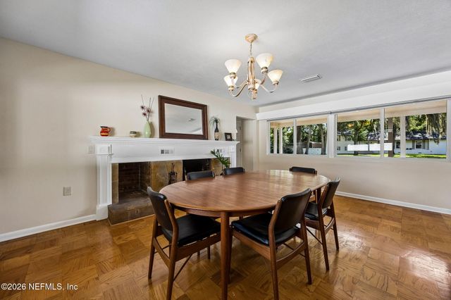 19 S 19TH Street, Fernandina Beach, FL 32034