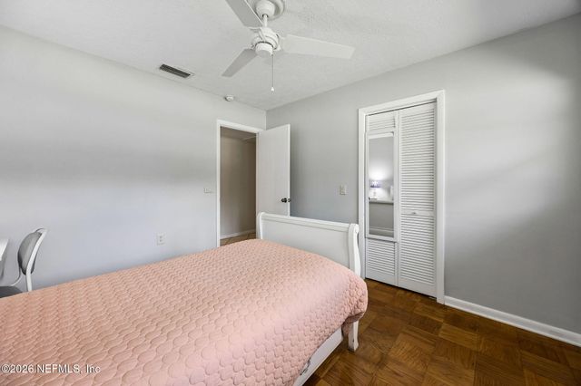 19 S 19TH Street, Fernandina Beach, FL 32034