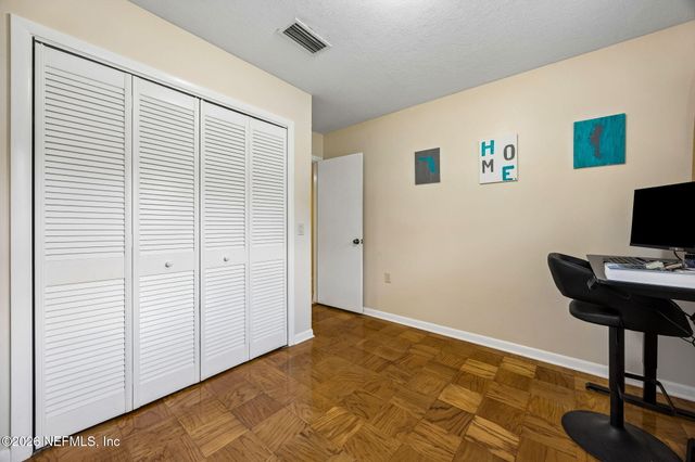19 S 19TH Street, Fernandina Beach, FL 32034
