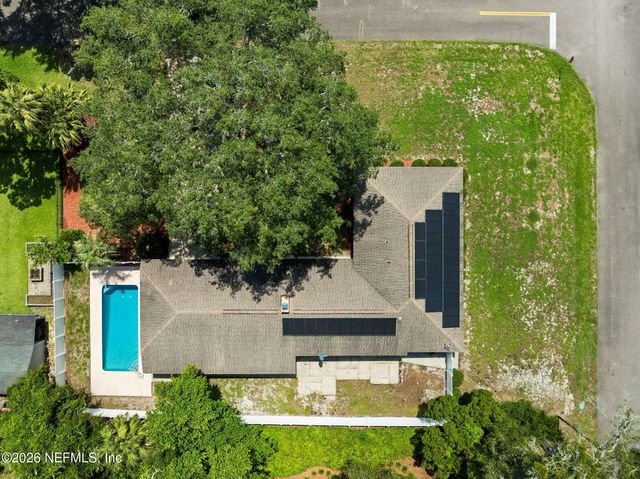 19 S 19TH Street, Fernandina Beach, FL 32034