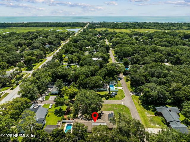19 S 19TH Street, Fernandina Beach, FL 32034
