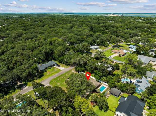 19 S 19TH Street, Fernandina Beach, FL 32034