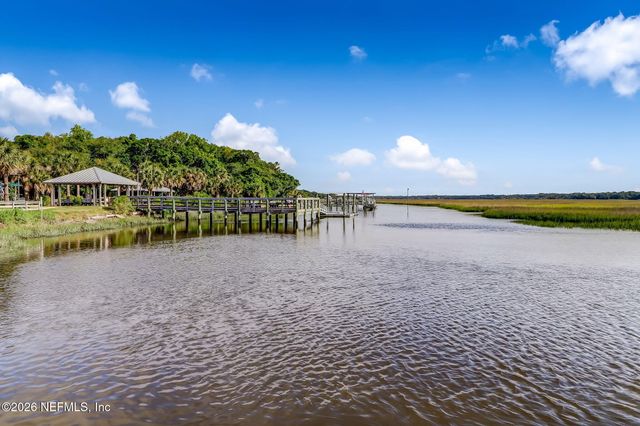 19 S 19TH Street, Fernandina Beach, FL 32034