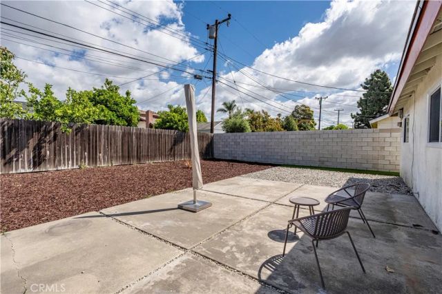 5681 Mangrum, Huntington Beach, CA 92649