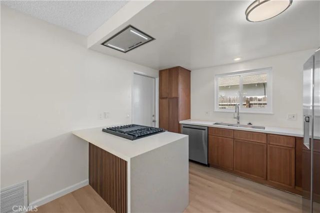 5681 Mangrum, Huntington Beach, CA 92649