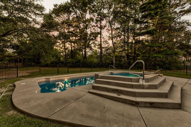 14 Brigadoon Place, Charleston, SC 29414