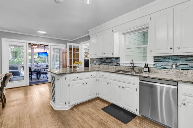 14 Brigadoon Place, Charleston, SC 29414