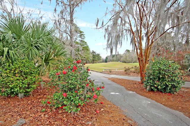 14 Brigadoon Place, Charleston, SC 29414