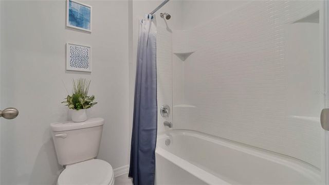 33617 SEATTLE SLEW DRIVE, Sorrento, FL 32776
