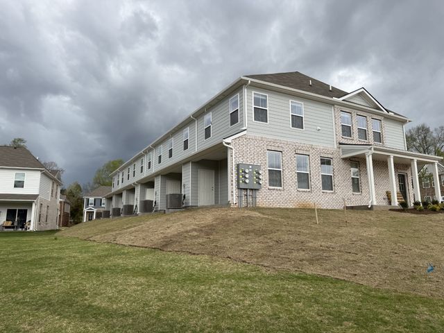 907 Highfield Way, Lebanon, TN 37087