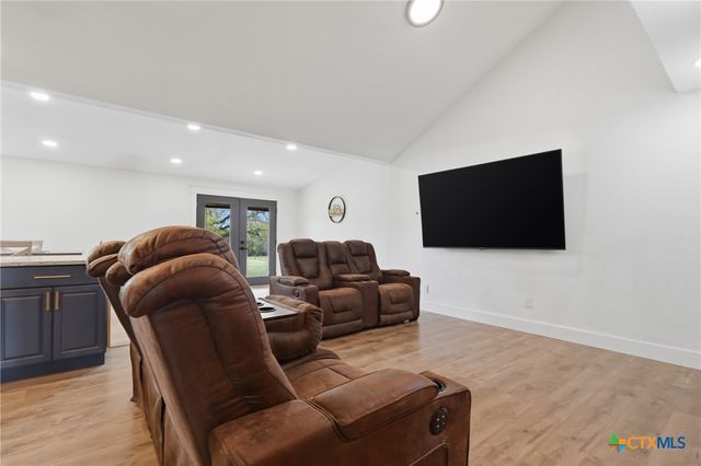 297 Rust Ranch, Blanco, TX 78606
