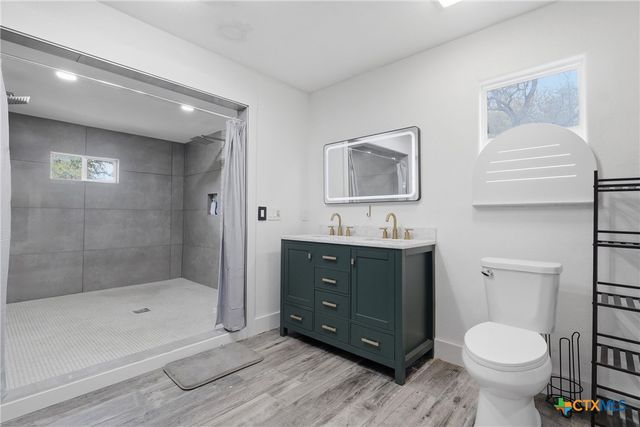 297 Rust Ranch, Blanco, TX 78606