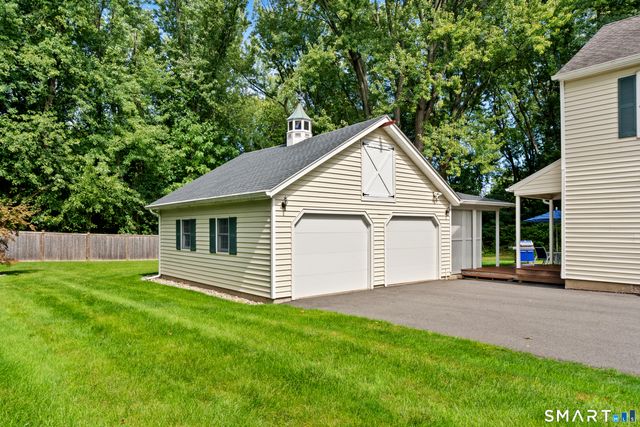 55 Hart Street, Wethersfield, CT 06109