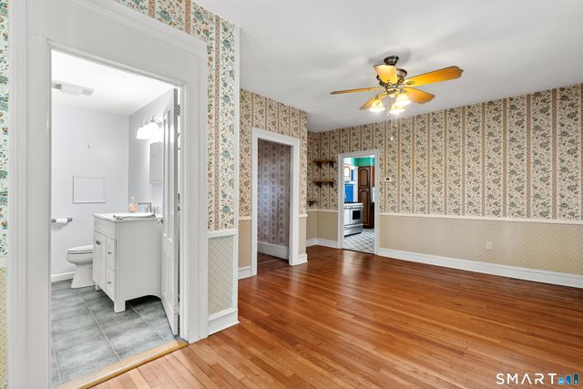 55 Hart Street, Wethersfield, CT 06109
