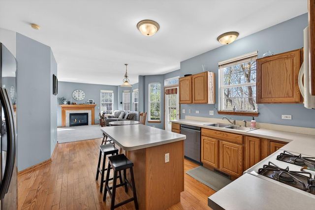 8408 190th AVENUE, Bristol, WI 53104