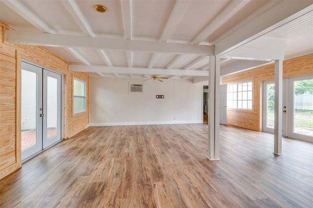 325 ORANGEVIEW AVENUE, Clearwater, FL 33755
