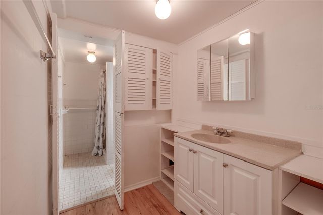325 ORANGEVIEW AVENUE, Clearwater, FL 33755