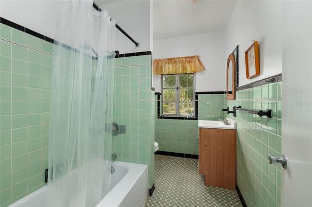 325 ORANGEVIEW AVENUE, Clearwater, FL 33755