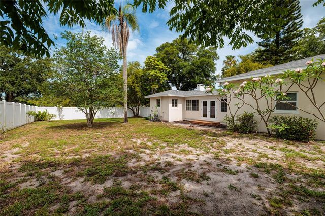 325 ORANGEVIEW AVENUE, Clearwater, FL 33755