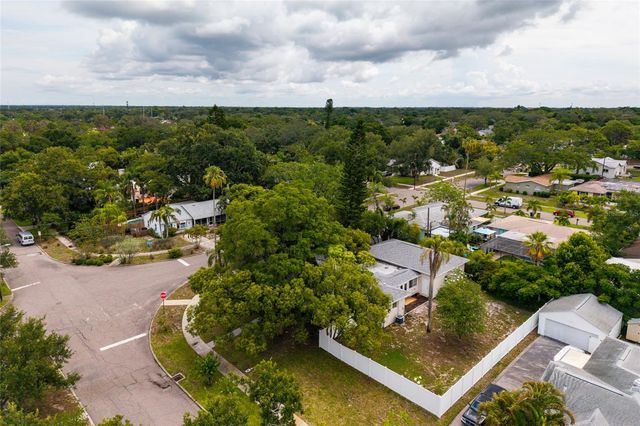 325 ORANGEVIEW AVENUE, Clearwater, FL 33755