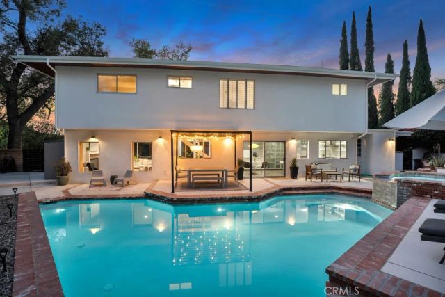 4391 Pampas Road, Woodland Hills, CA 91364