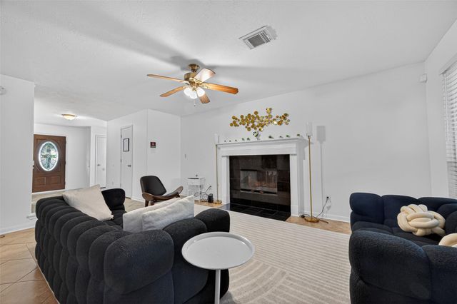 22727 Tara Way Drive, Katy, TX 77449