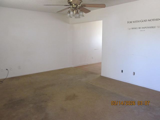 533 W Compton Avenue 1, Pixley, CA 93256