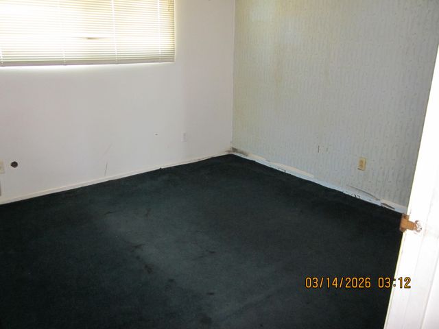 533 W Compton Avenue 1, Pixley, CA 93256