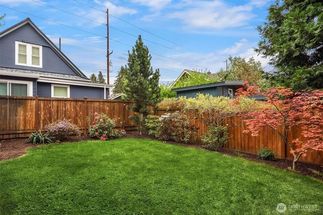 911 NW 59th Street, Seattle, WA 98107
