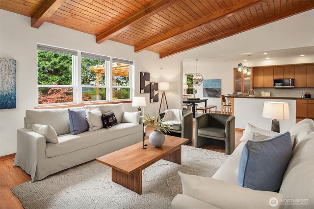 911 NW 59th Street, Seattle, WA 98107