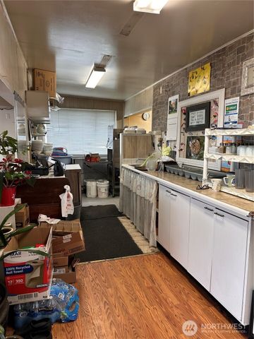 3821 Steilacoom Boulevard SW, Lakewood, WA 98499