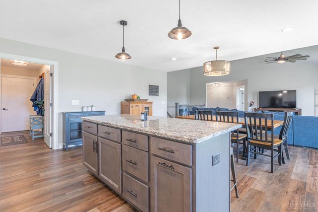 100 Union Crossing Drive, Carlisle, OH 45005