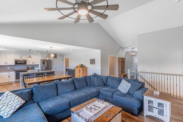 100 Union Crossing Drive, Carlisle, OH 45005