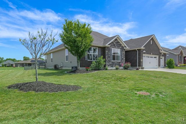 100 Union Crossing Drive, Carlisle, OH 45005