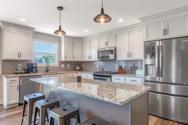 100 Union Crossing Drive, Carlisle, OH 45005