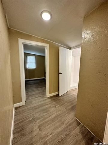 314 nueces C, San Antonio, TX 78207
