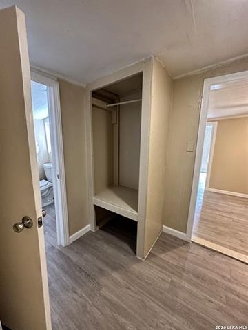 314 nueces C, San Antonio, TX 78207