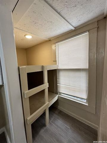 314 nueces C, San Antonio, TX 78207